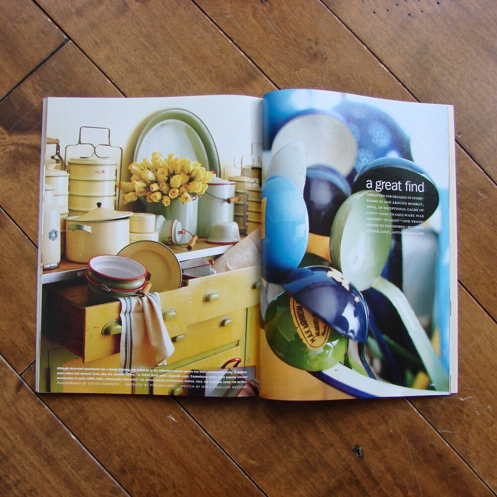 Flea Market Vintage Antique Decorating Magazines Lot of 5 Country Cottage Style - Picture 8 of 16